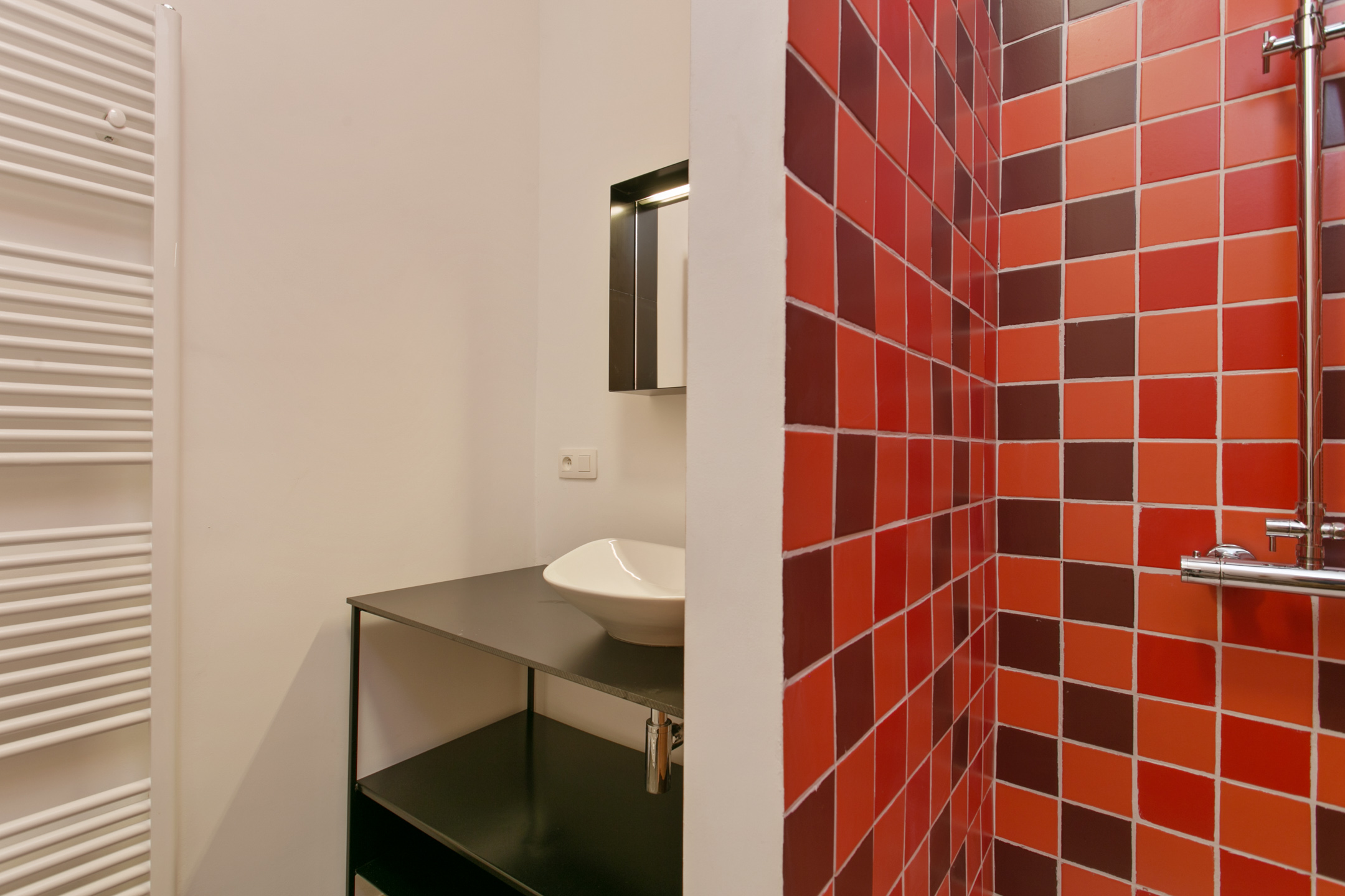discover-our-choice-of-fully-furnished-rooms-to-rent-in-renovated-and